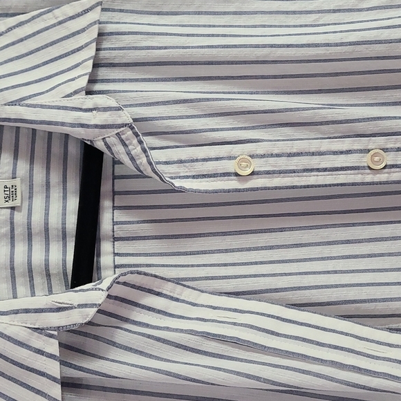 Banana Republic Dress Shirt - Picture 3 of 5
